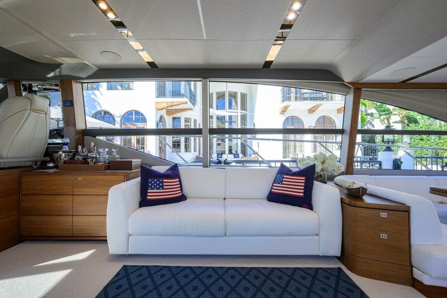 2021 Princess F70 - Photo 28