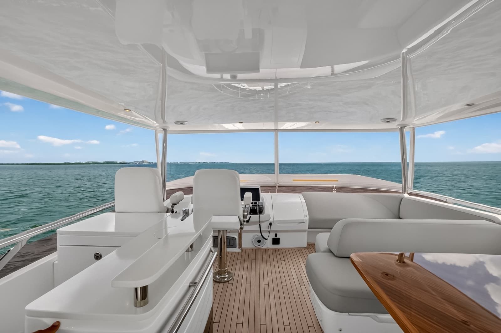 2021 Princess F70 - Photo 13