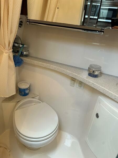 2017 Regal 28 Express