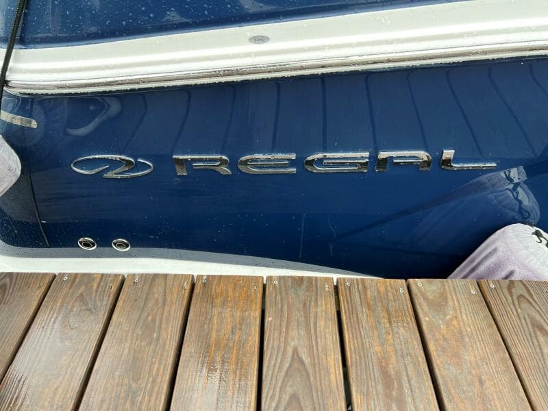 2017 Regal 28 Express