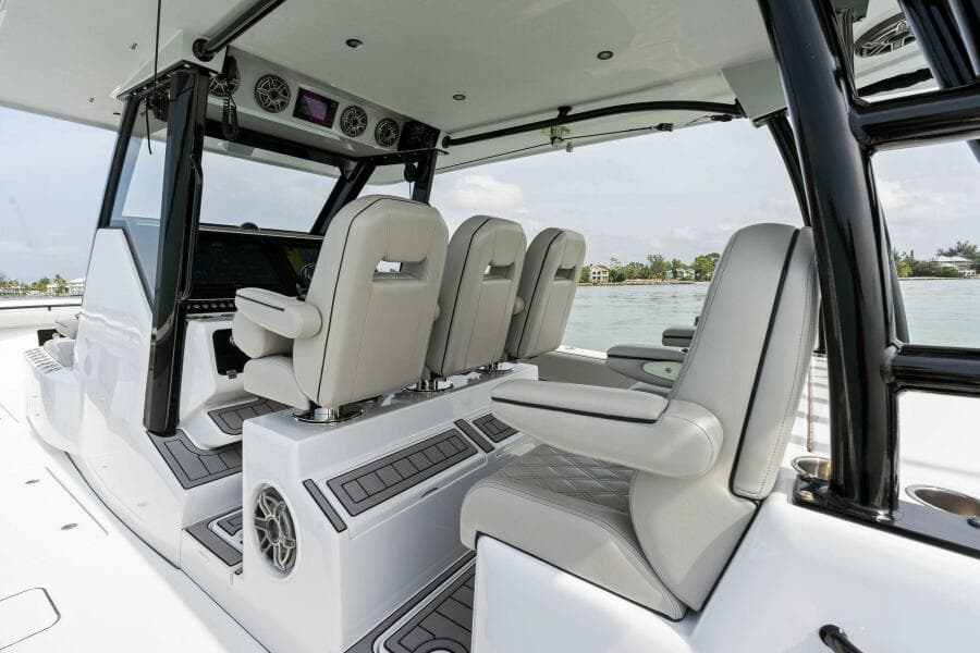 2022 Barker Boatworks 40 HPC 