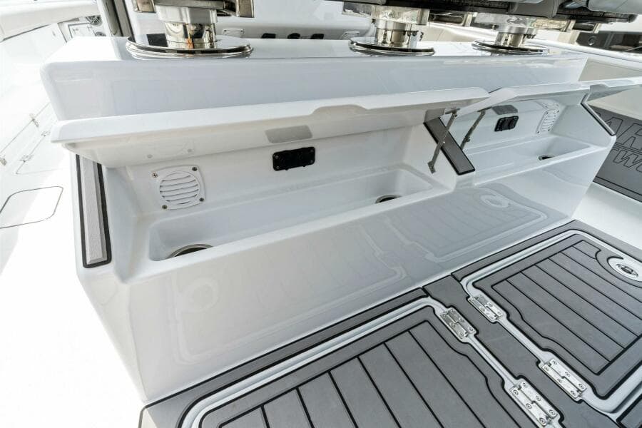 2022 Barker Boatworks 40 HPC 