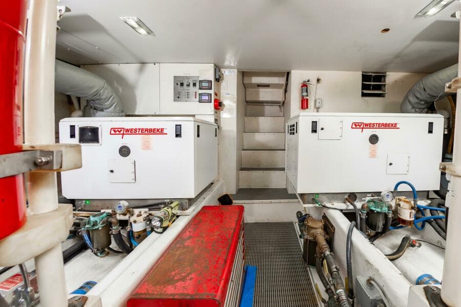 1995 West Bay Sonship