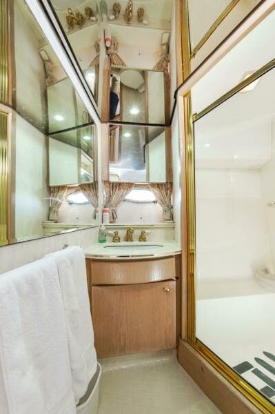 1995 West Bay Sonship