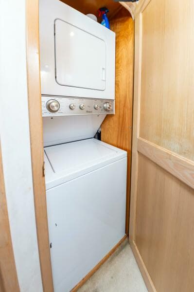 1995 West Bay Sonship