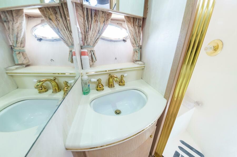 1995 West Bay Sonship