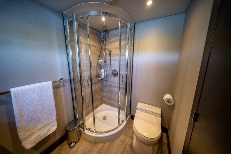 1992 Crescent Custom Yachts Custom