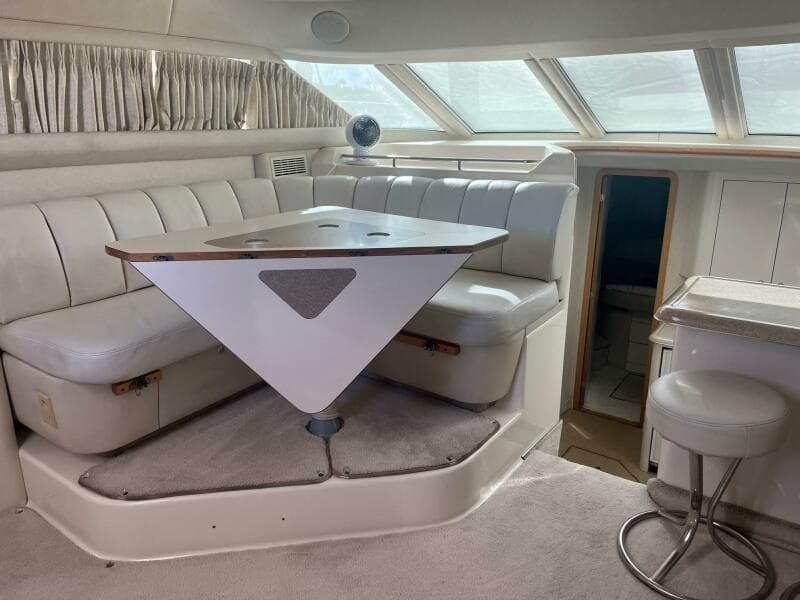 1997 Sea Ray 420 Aft Cabin - Photo 4