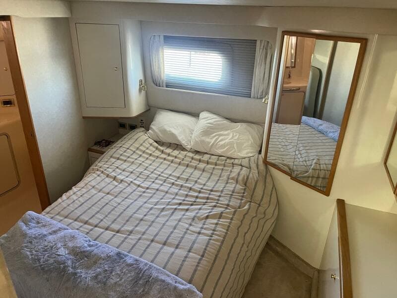 1997 Sea Ray 420 Aft Cabin - Photo 7