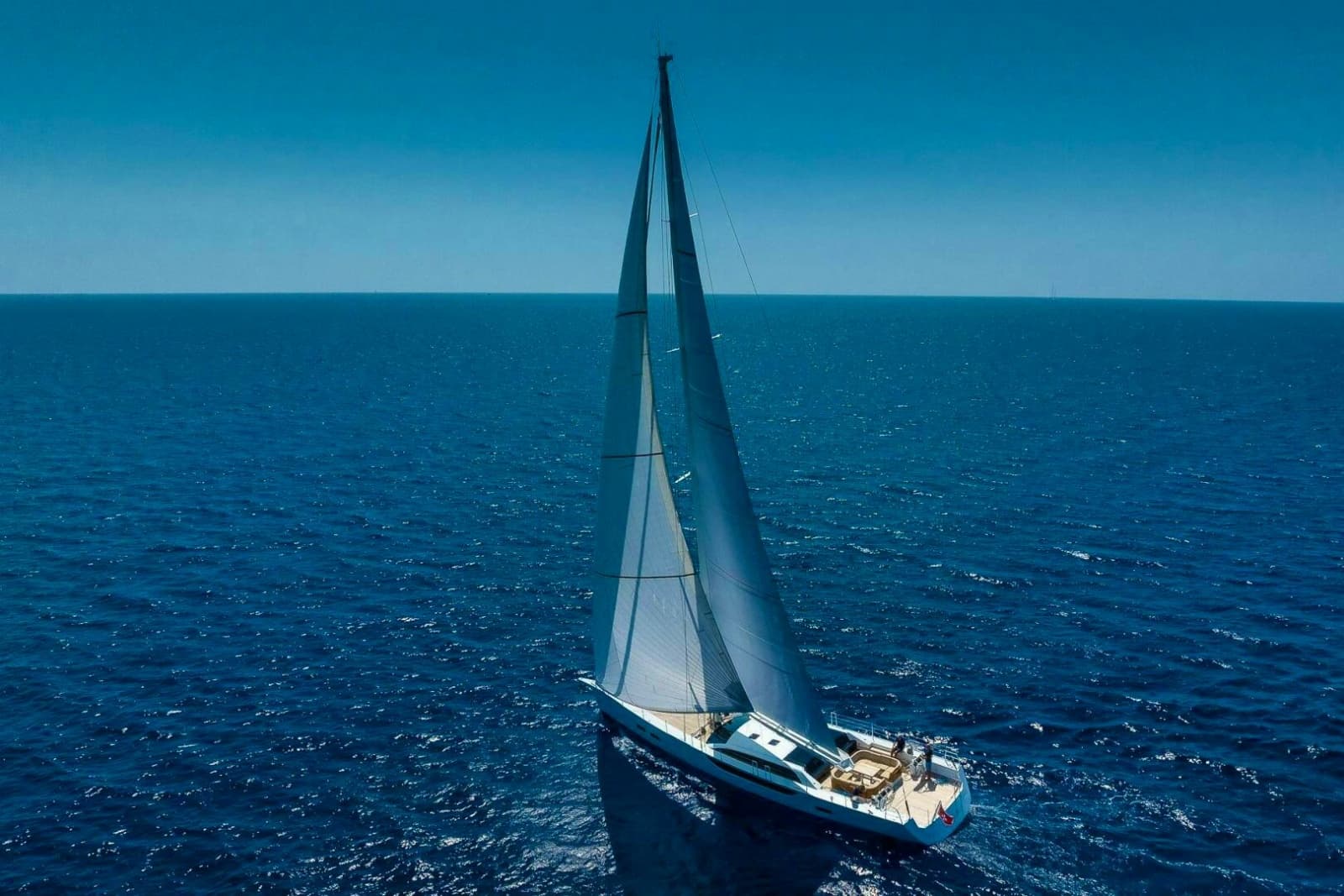 2014 Cyrus Yachts Custom - Photo 11