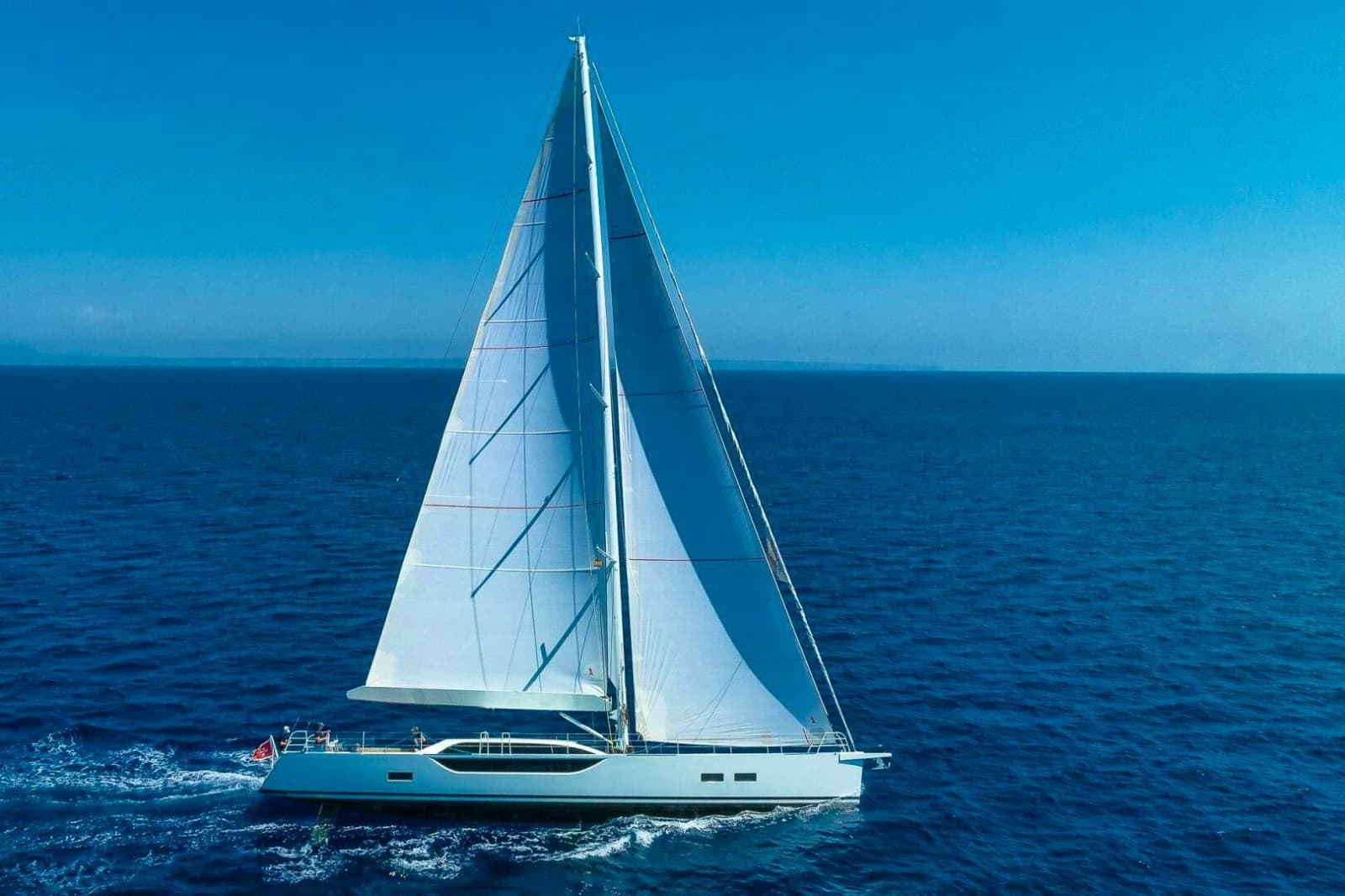 2014 Cyrus Yachts Custom - Photo 7