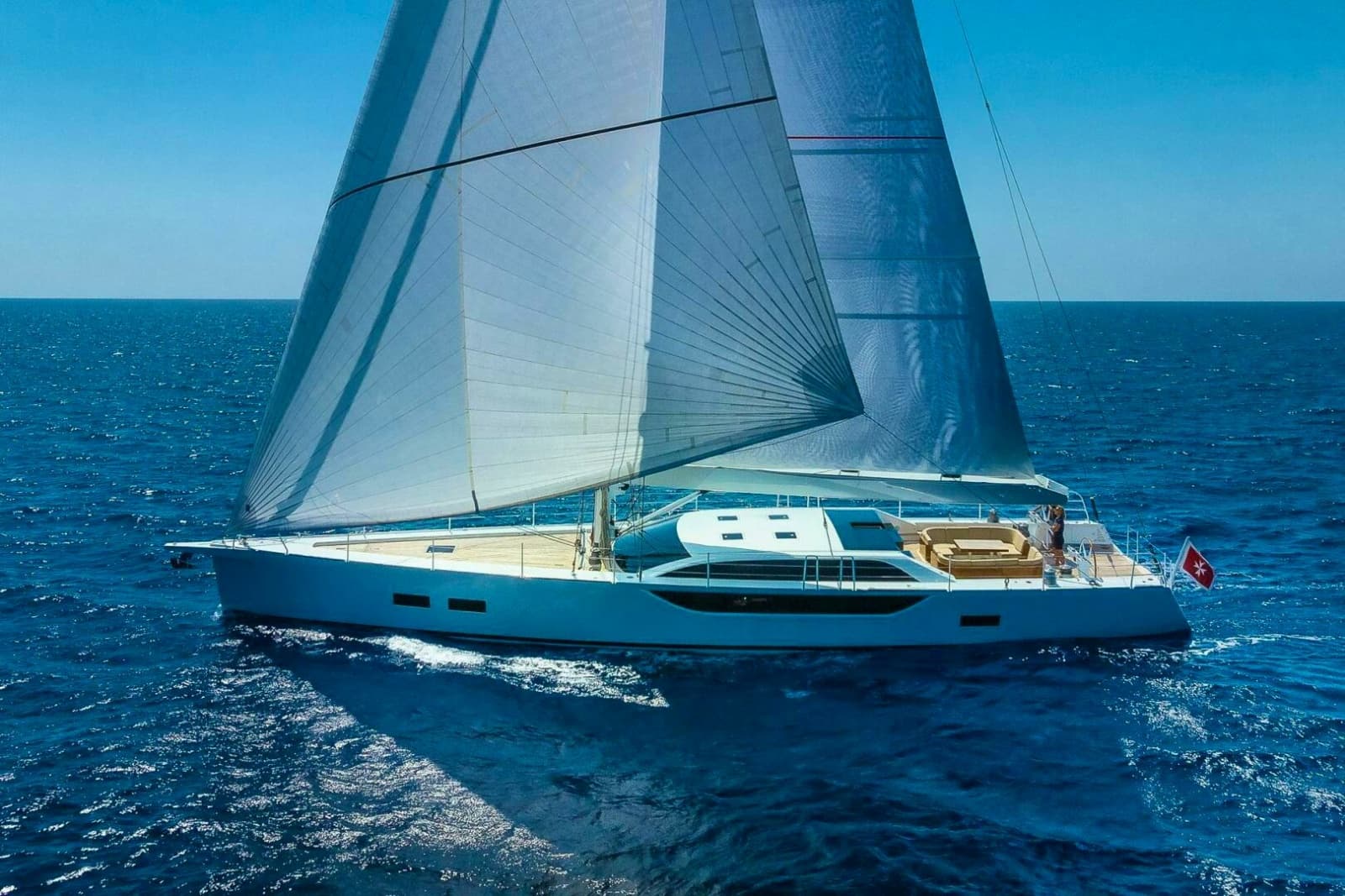 2014 Cyrus Yachts Custom - Photo 6