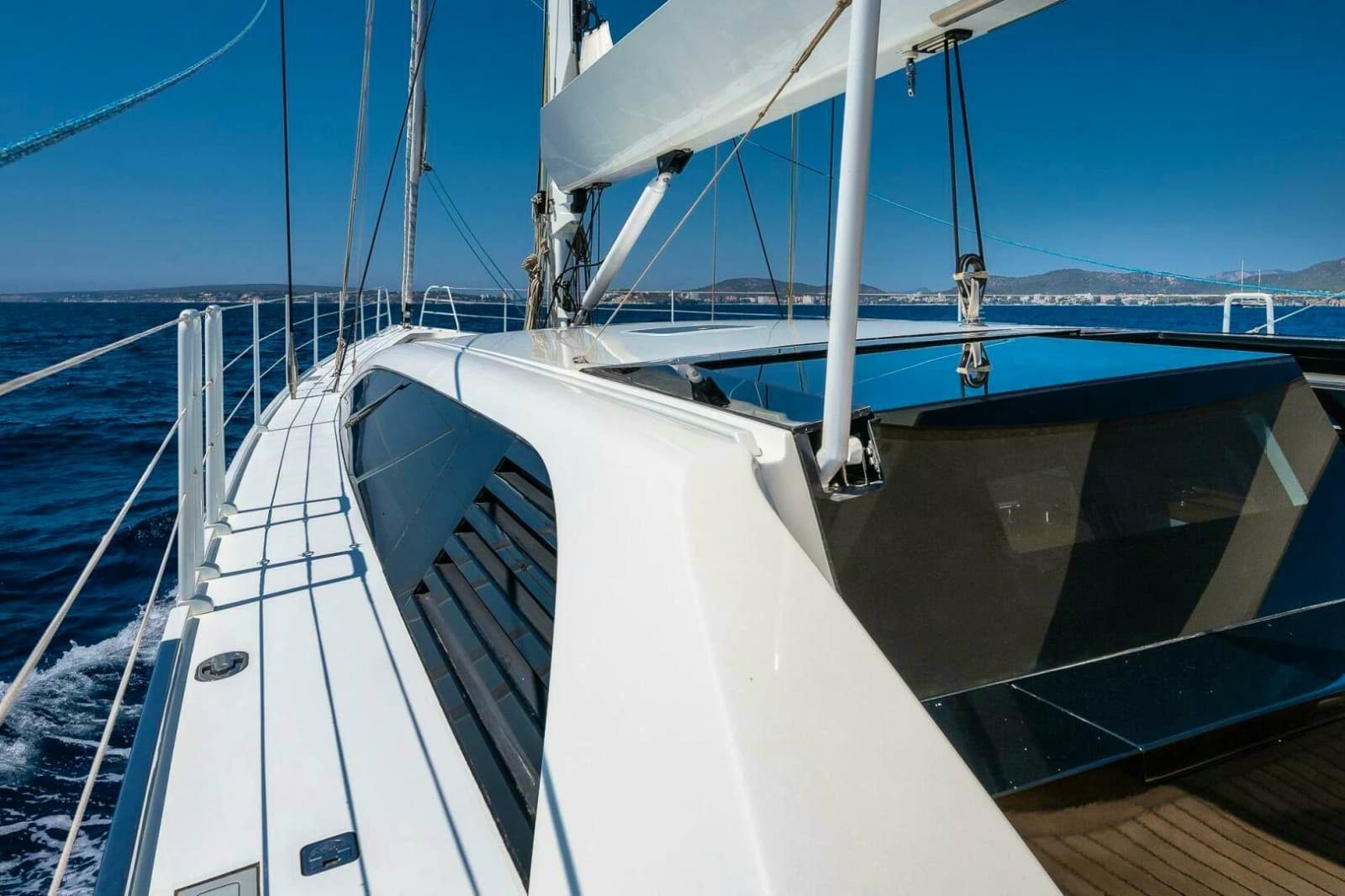 2014 Cyrus Yachts Custom - Photo 18