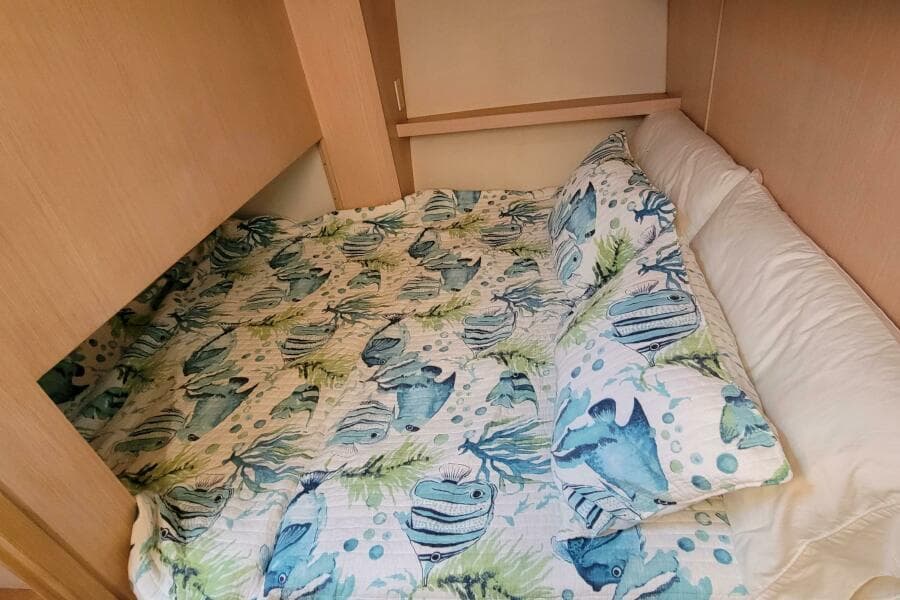 1996 Tiara Yachts 4000 Express