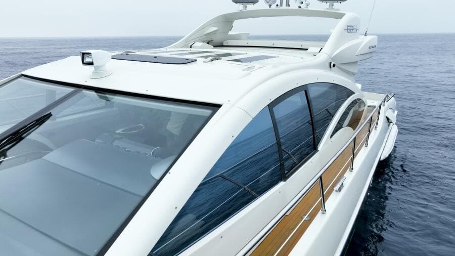 2011 Azimut 68S