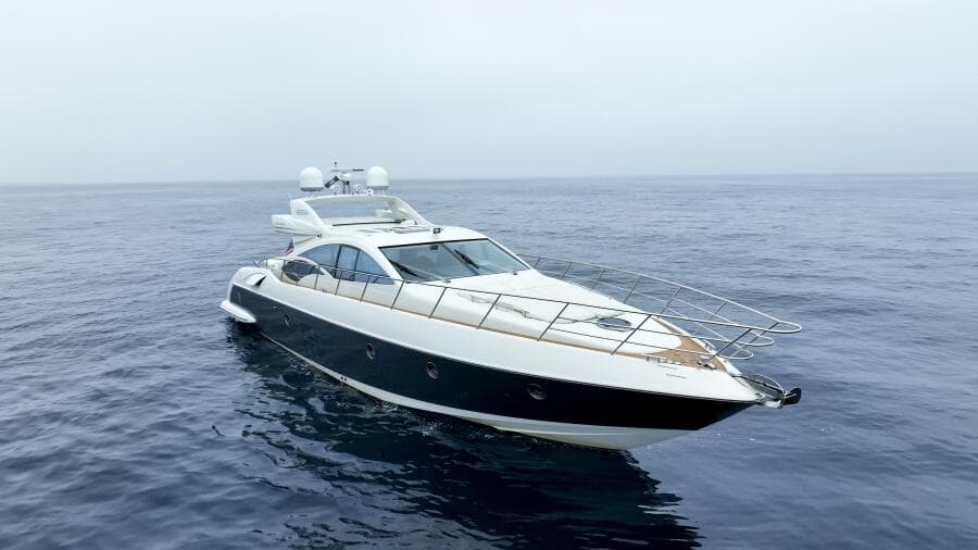 2011 Azimut 68S