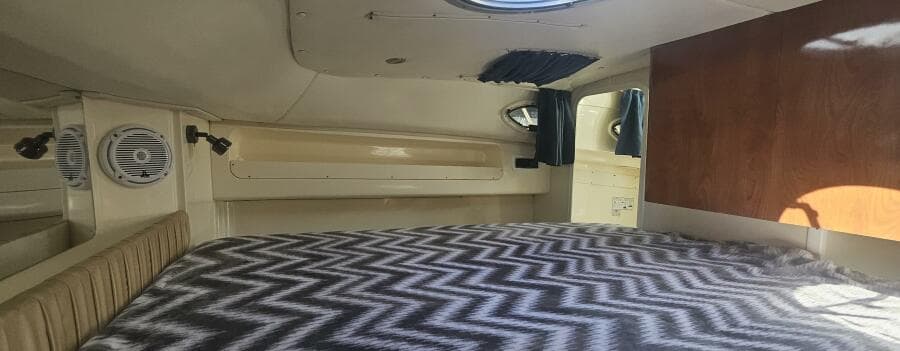 2008 World Cat 320 EC