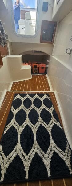 2008 World Cat 320 EC