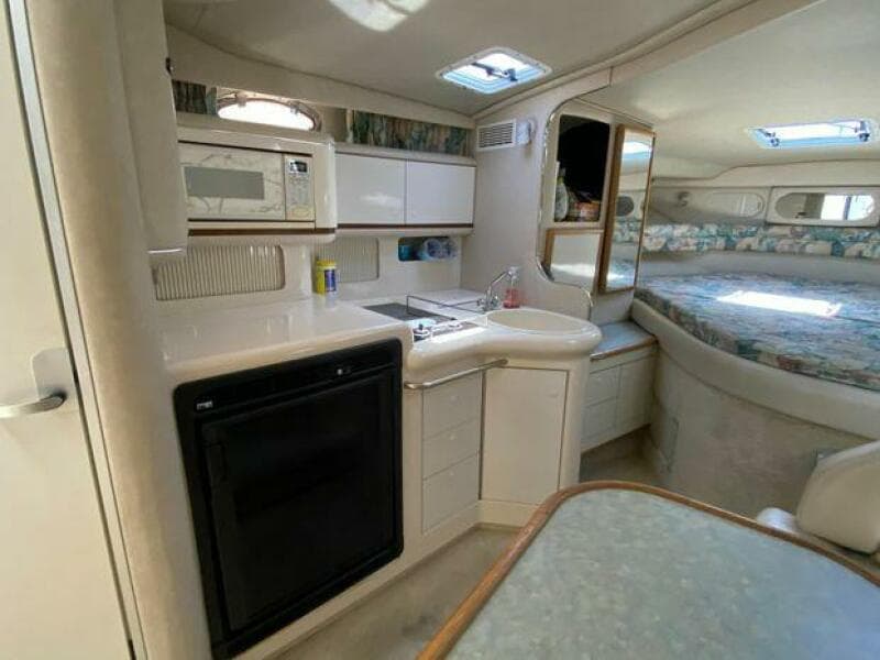 1996 Sea Ray 330DA