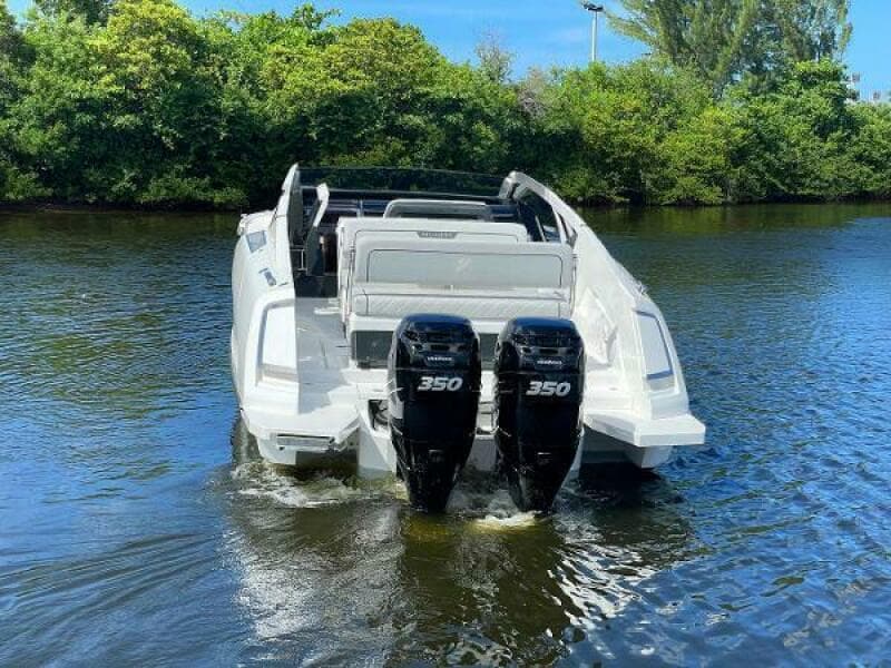 2021 Fairline F Line 33 - Photo 6