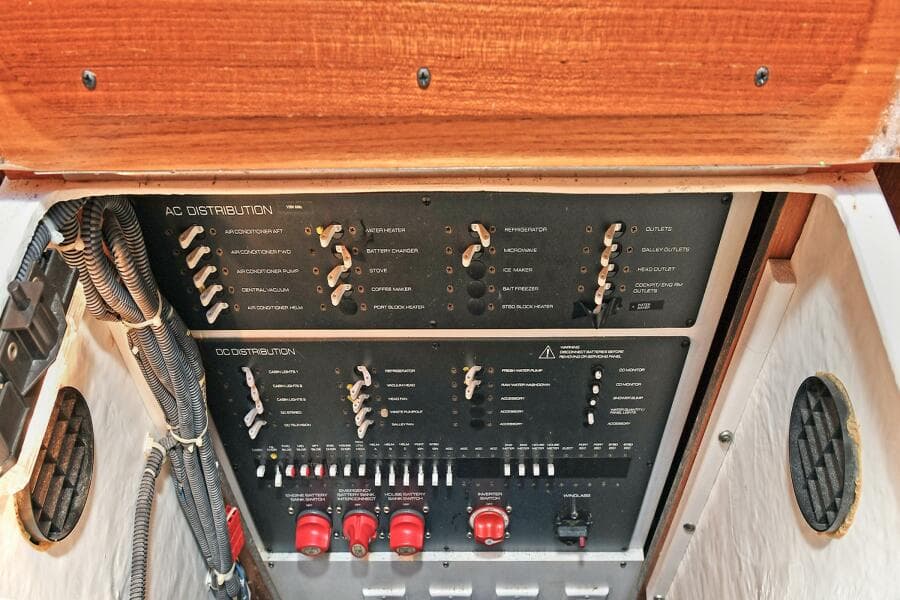 2008 Tiara Yachts 4200 Open