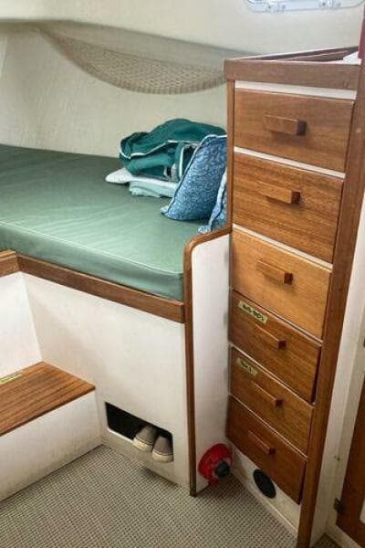 1984 Duffy Flybridge Cruiser