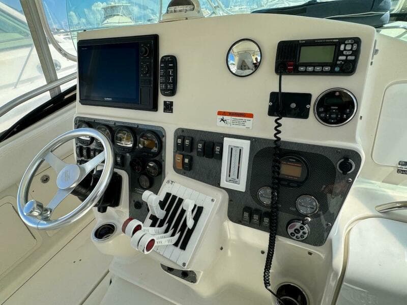 2006 Hydra-Sports 3300 VX