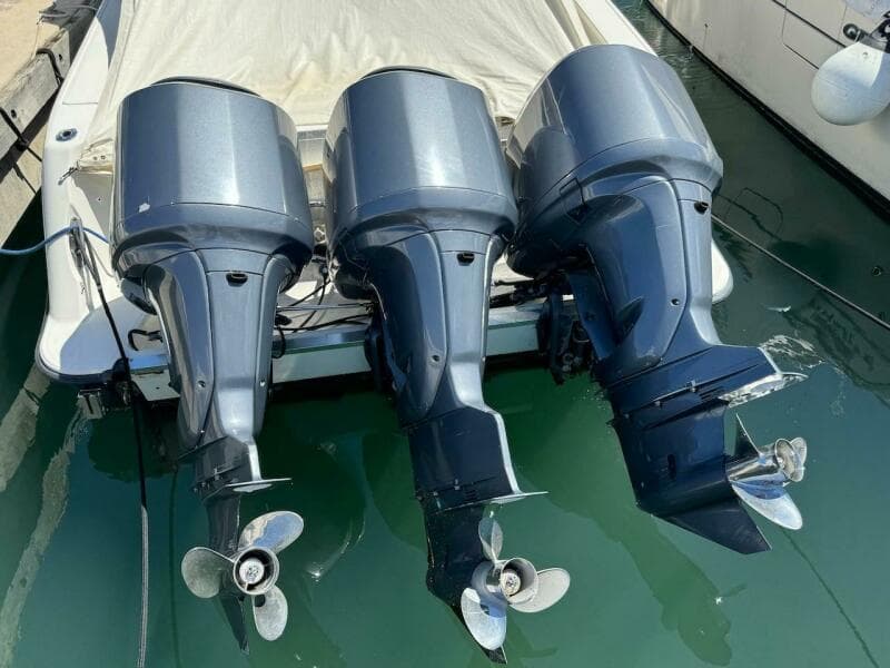 2006 Hydra-Sports 3300 VX