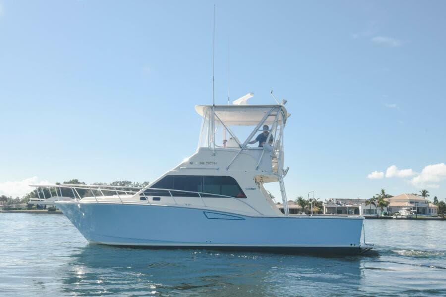 2001 35 Cabo Flybridge - VIKINGOS