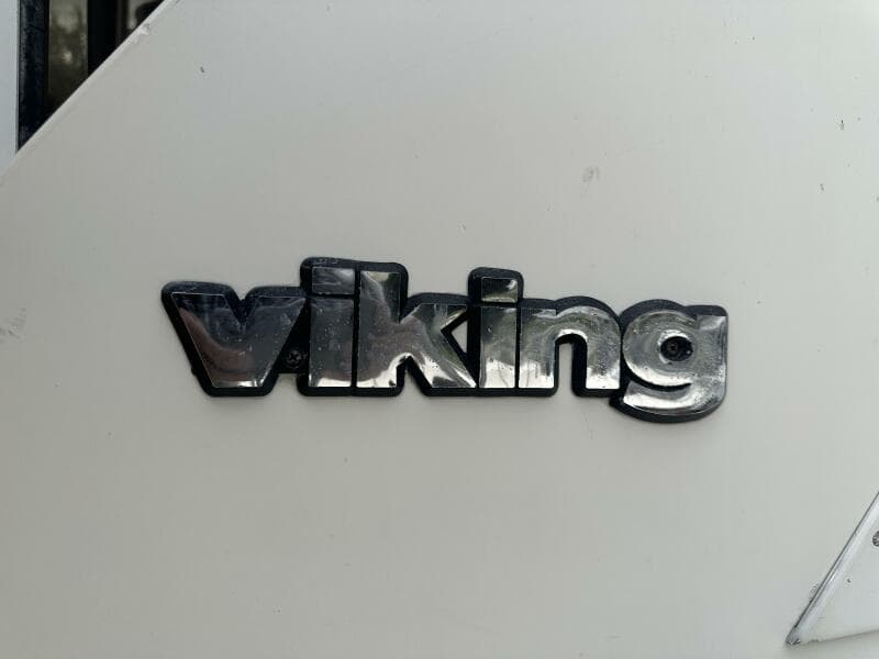 1987 Viking 