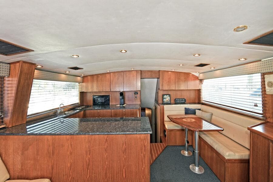 2000 Torres 48 Enclosed Bridge - Photo 20