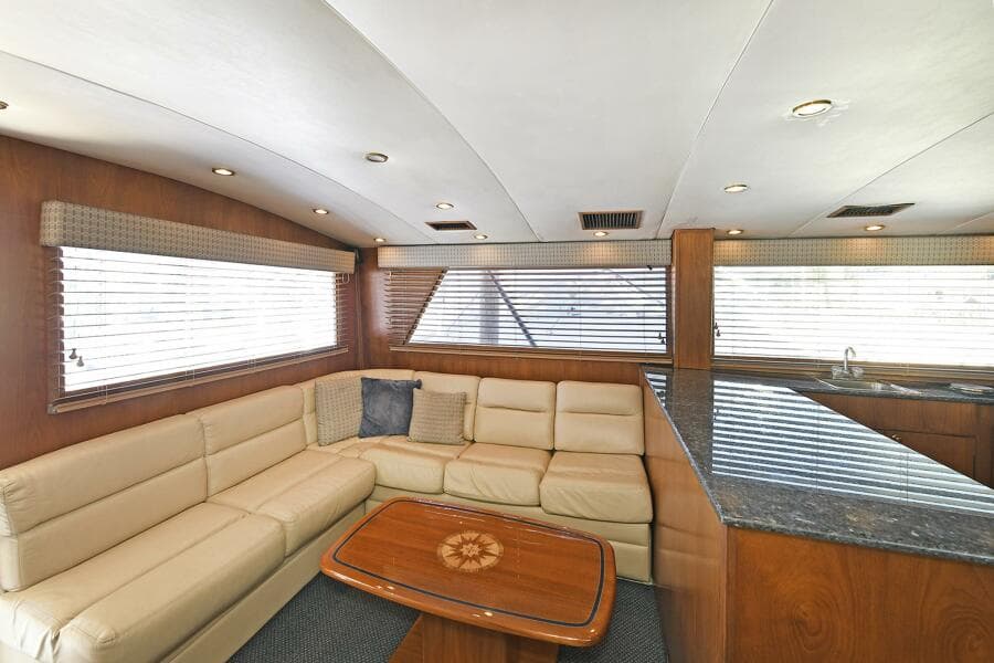 2000 Torres 48 Enclosed Bridge - Photo 16