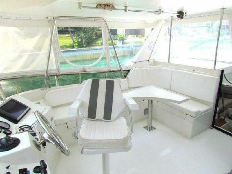 1997 Hyatt 55 - Photo 4
