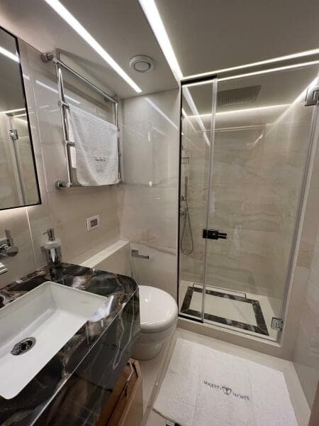 2024 Gulf Craft Majesty 100