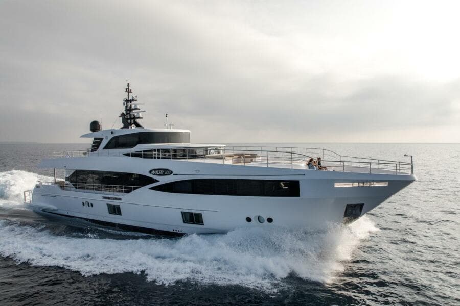 2024 Gulf Craft Majesty 100