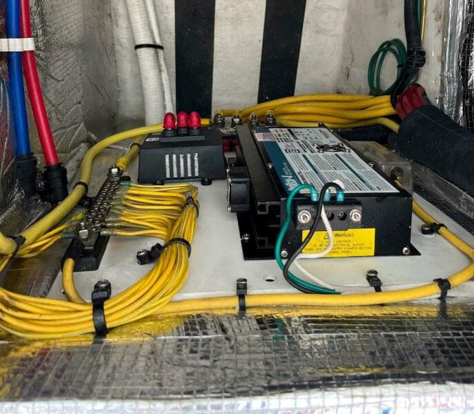 2005 Albin 31 Tournament Express