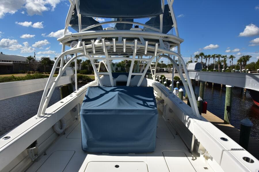 2012 42 Hydra-Sports SF - A Salt Weapon - Cockpit Bait Station