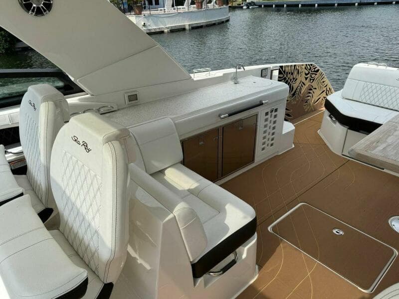 2021 Sea Ray 400 SLX OB