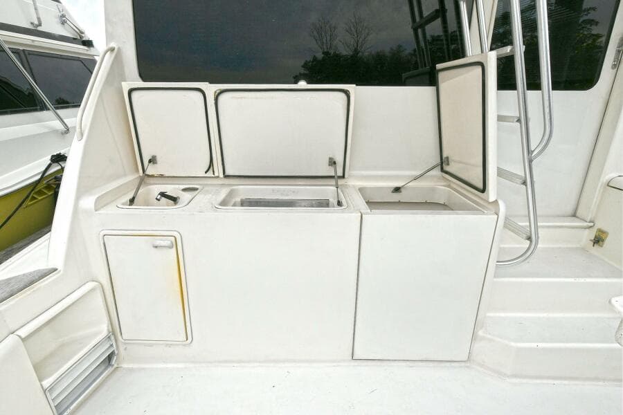 2001 Ocean Yachts 52 Super Sport