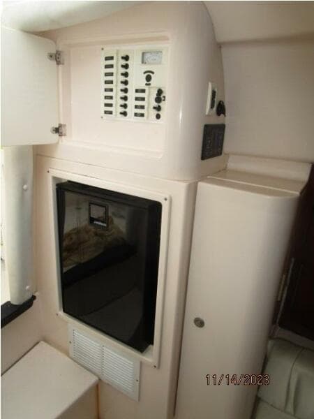 34' Intrepid cabin port aft