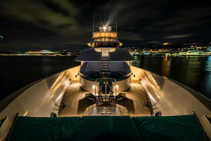 2002 Westport Westport 130