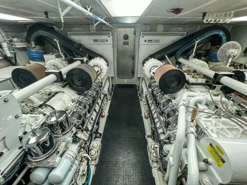 2002 Westport Westport 130