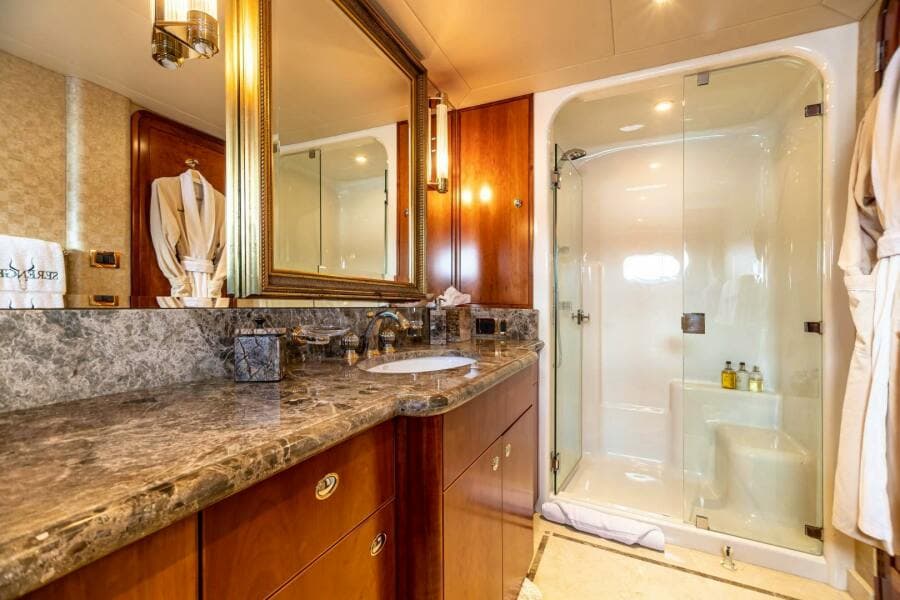 2002 Westport Westport 130