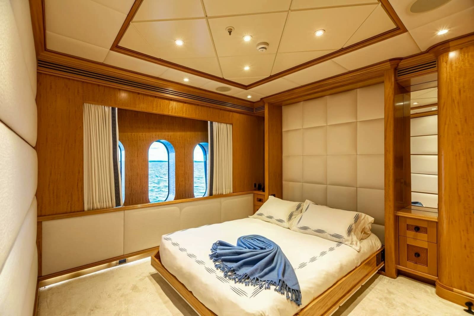 2009 Trinity Yachts Custom - Photo 7