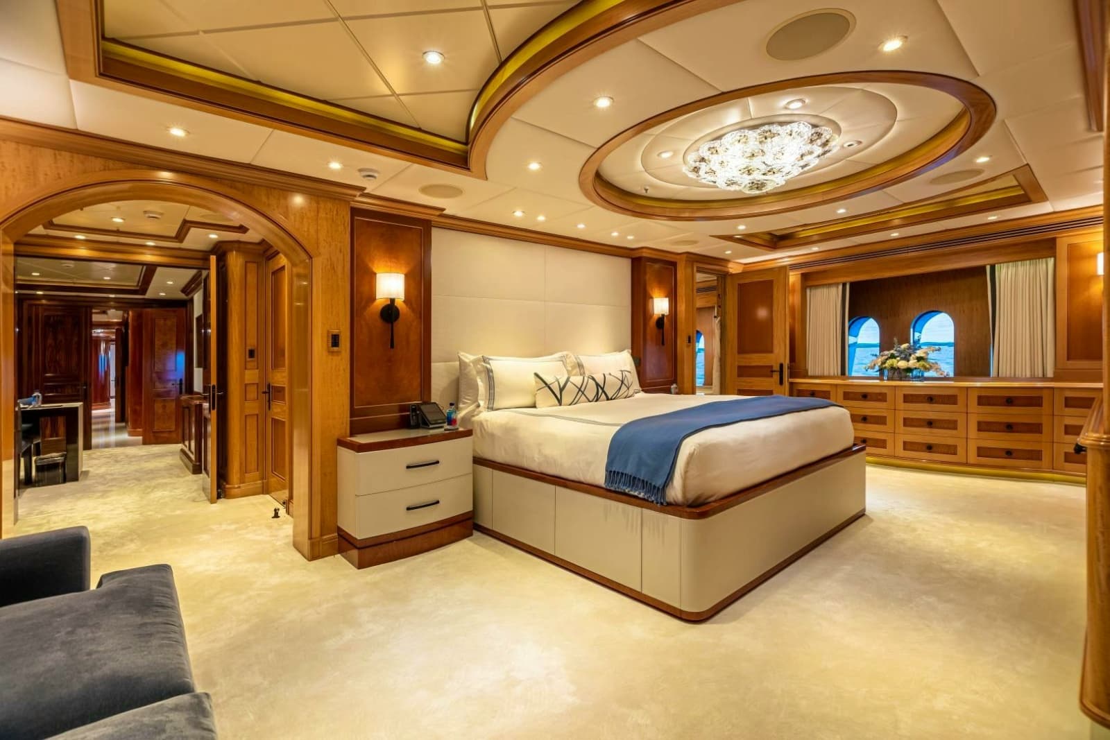 2009 Trinity Yachts Custom