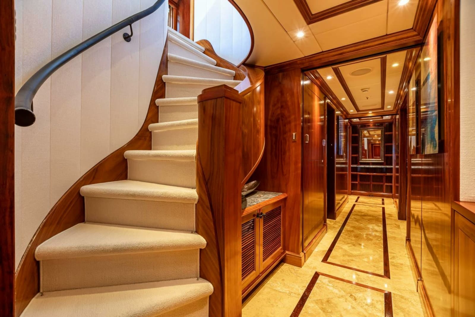 2009 Trinity Yachts Custom - Photo 13