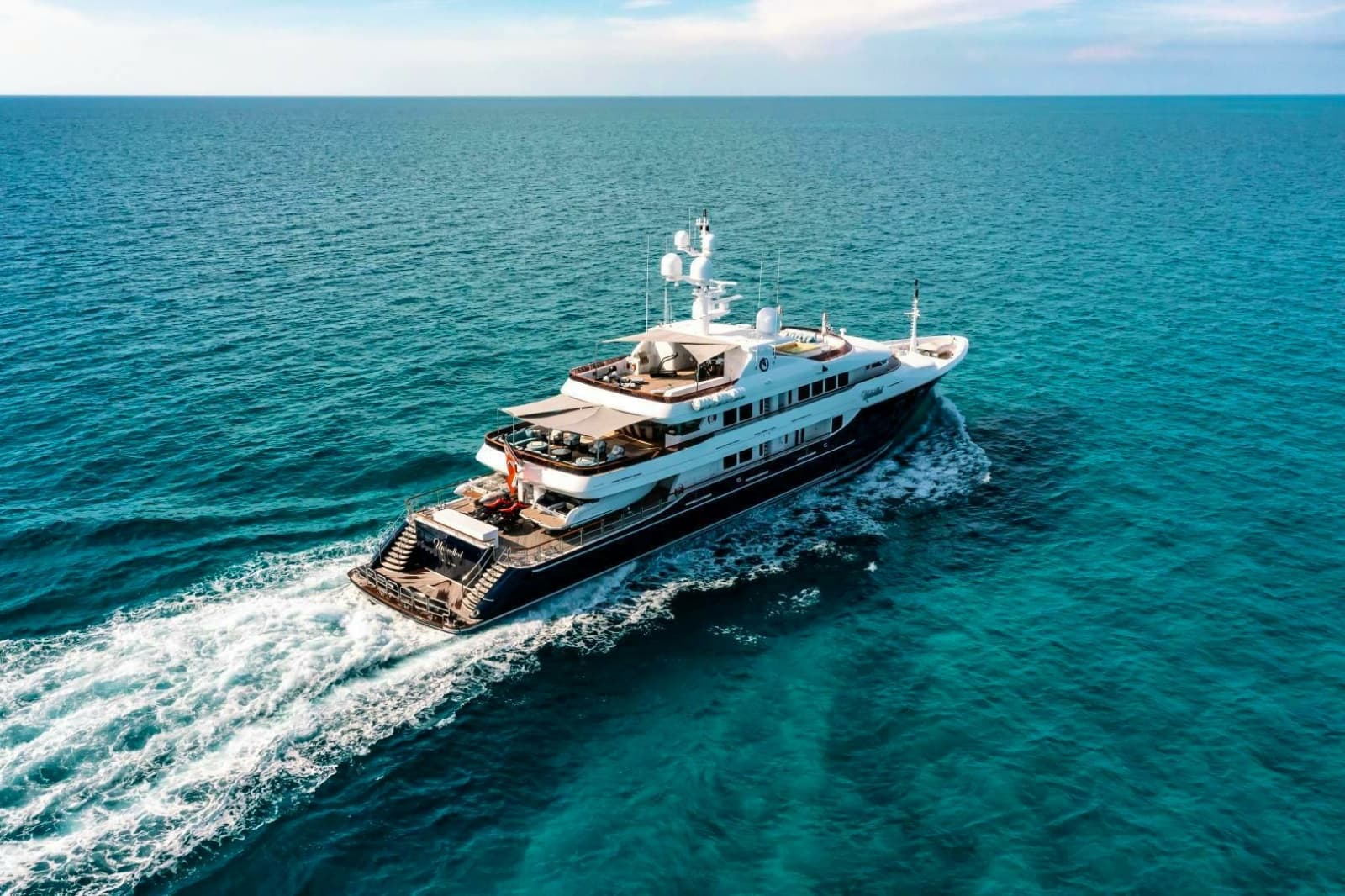 2009 Trinity Yachts Custom - Photo 38