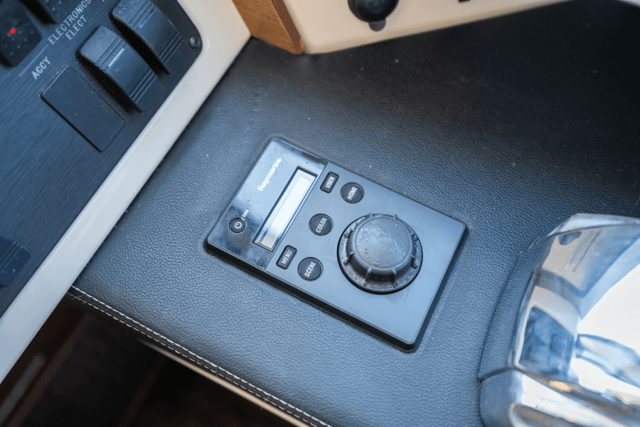 2013 Sea Ray 510 SUNDANCER