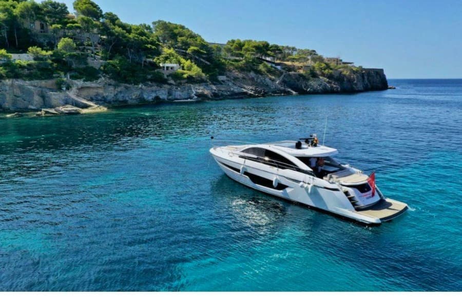 2019 Fairline 