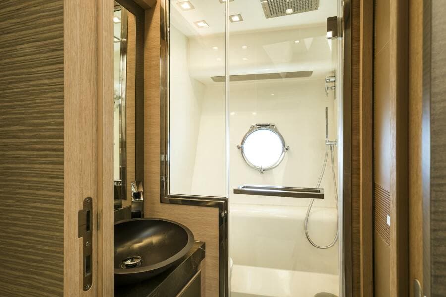 2016 Monte Carlo Yachts Custom